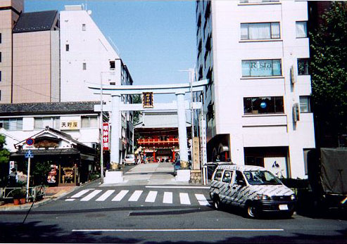 kanda1.JPG (63853 バイト)